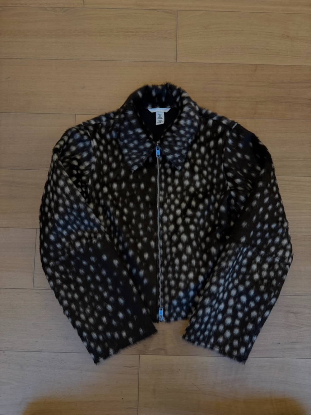 H&M Black and White Faux Fur Zip Jacket - Picture 1 of 2